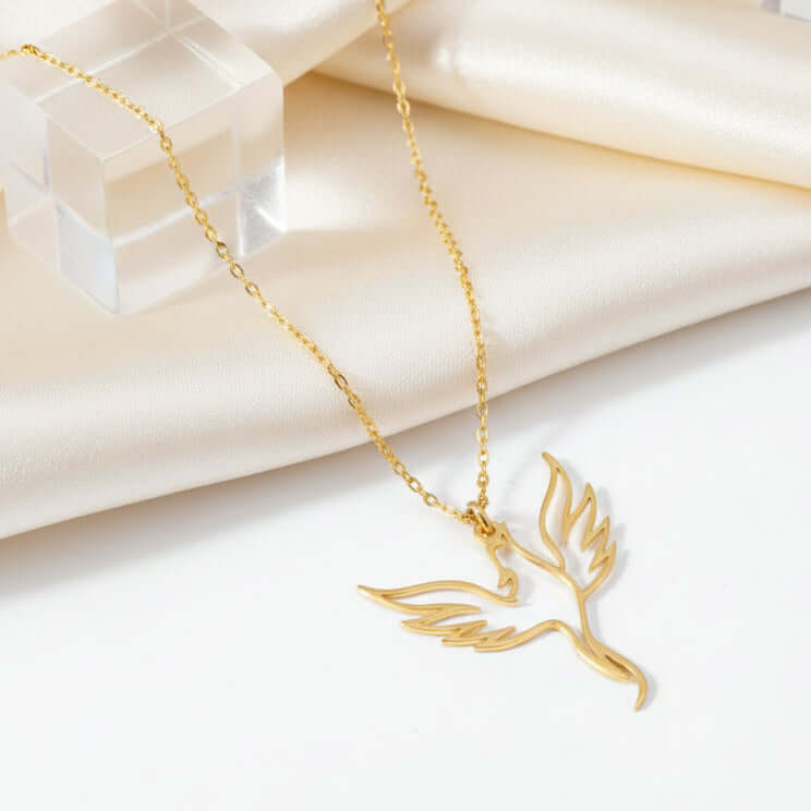 Bird Pendant Necklace