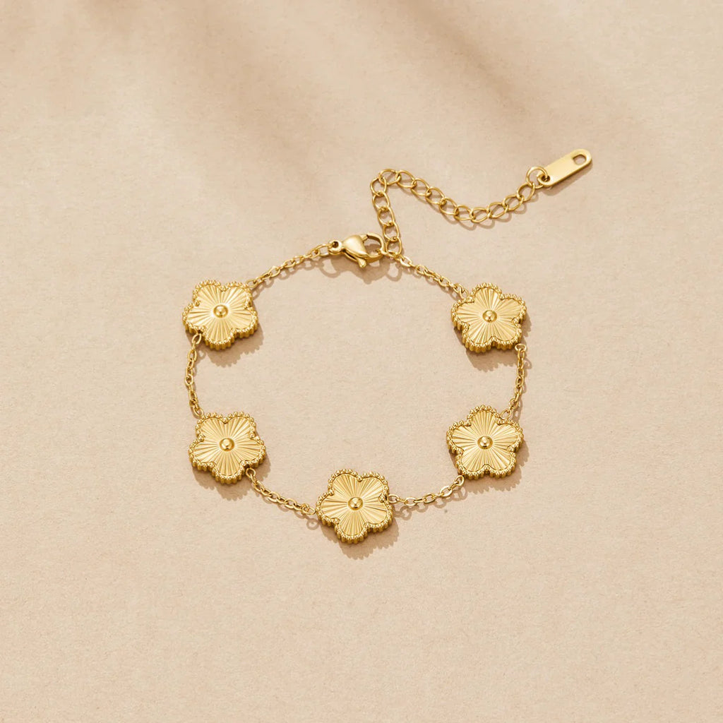 Golden Clover Flower Bracelet.-4